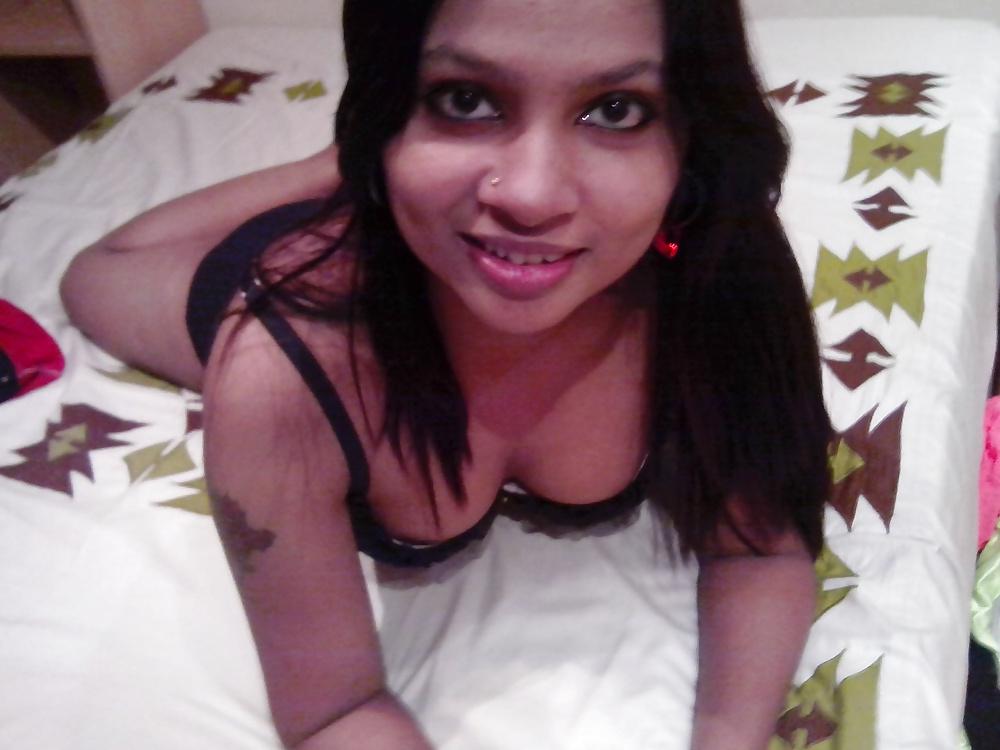 25P Malaysian Indian Girl Bitch 1233