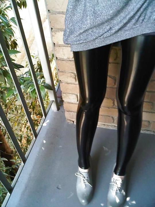 25P Girls in shiny leggings that i love hot horny sexy cute 
