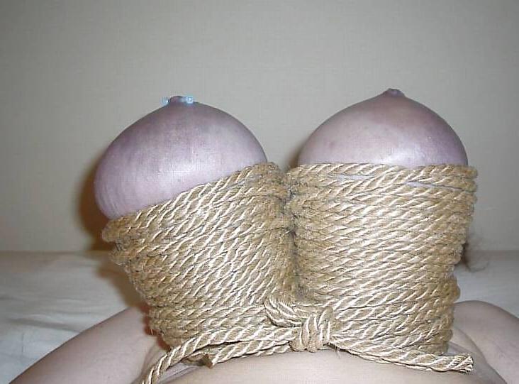 6P Titts torture