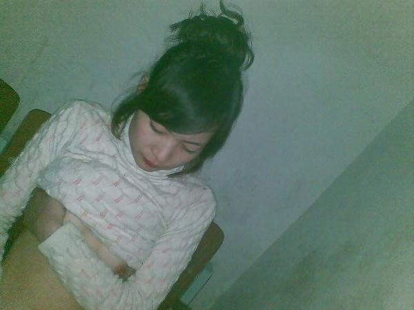 14P Beautiful Chinese had some flashing moments