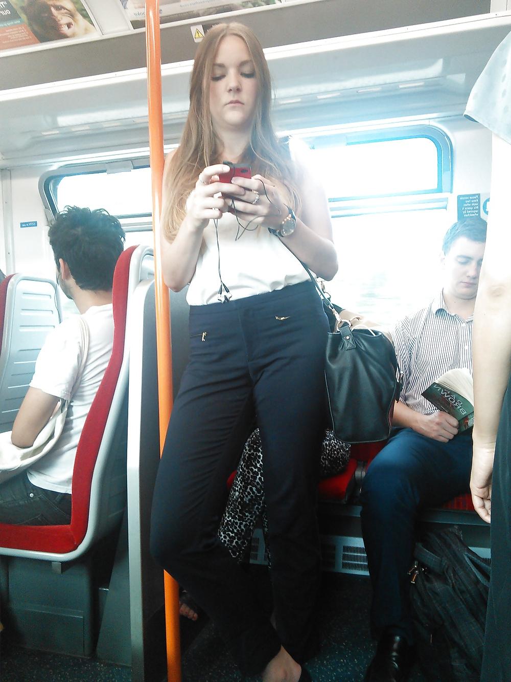 18P Londonperv's Candids 2014 - Train Perving vol 1