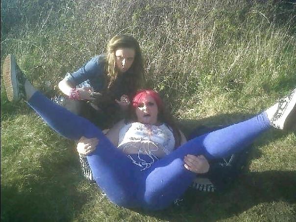 25P Fat boobed chav miss piggy