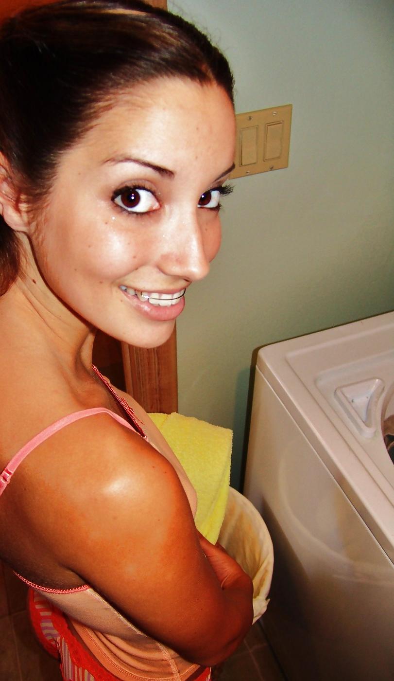 25P Brunette Goddess