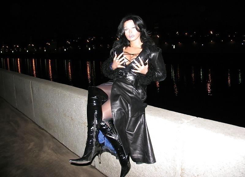 25P Miss Krista-Russian Busty Goddess