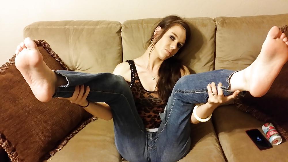 25P Teen Feet Girl Tamara Asser After Work
