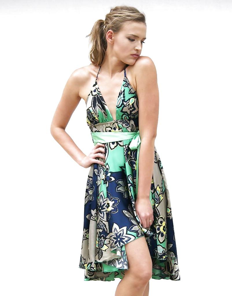 25P Runway Goddess Dresses
