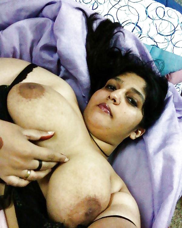 25P Indian Chubby College Girl Hindi Hindu Desi Paki Bangladeshi