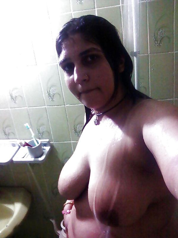 25P Indian Chubby College Girl Hindi Hindu Desi Paki Bangladeshi
