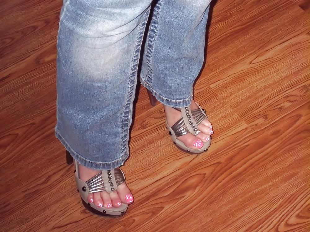 11P Chance's sexy toes in high heels