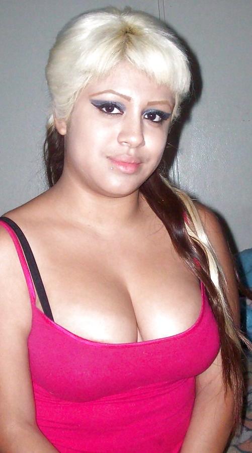 23P Nasty slut likes to fuck