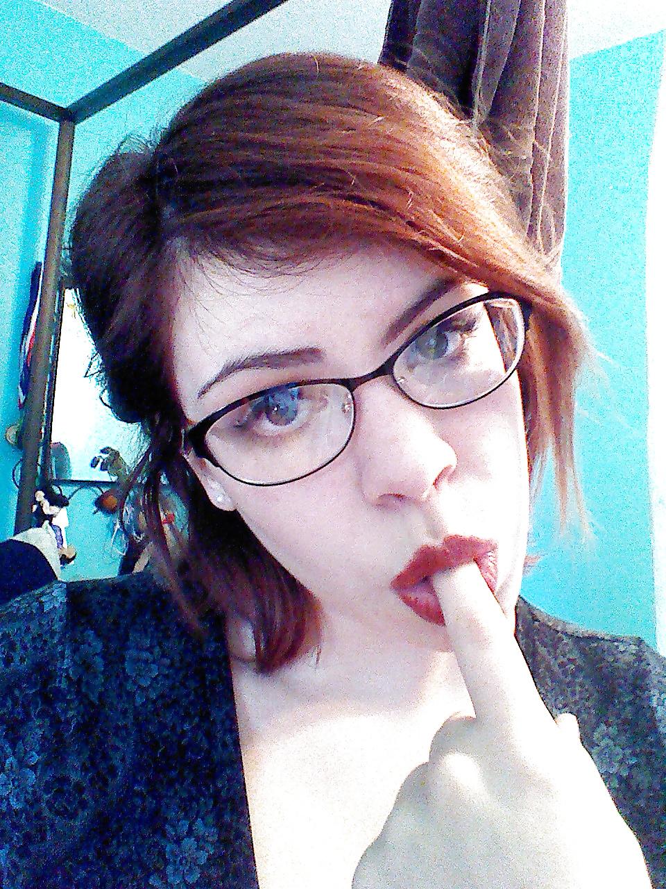 22P Big Tits and Glasses