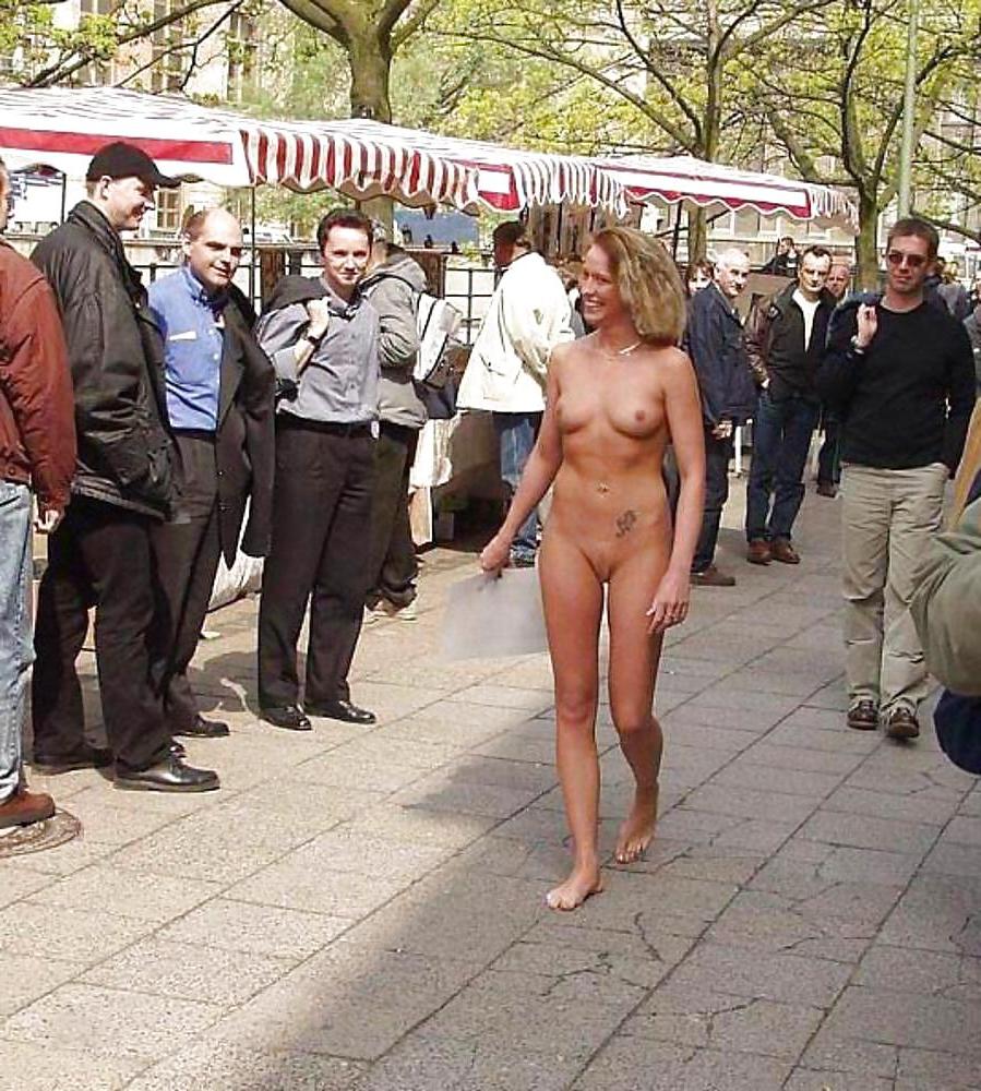 25P REALLY HOT GIRLS IN PUBLIC 19