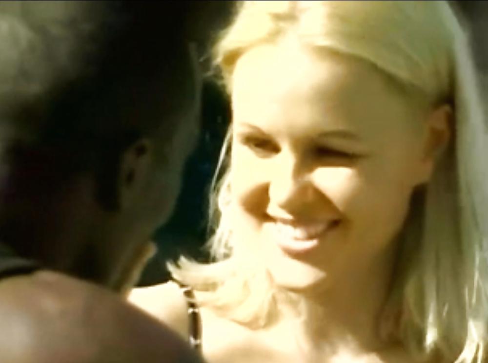 8P Model Hot White Girl Gone Black