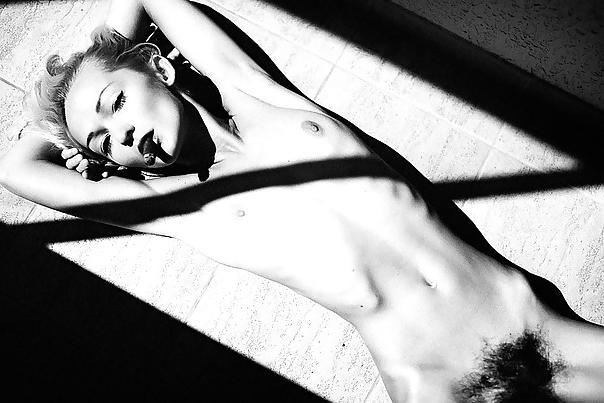 25P Some sweet nude art. Little bit hairy.