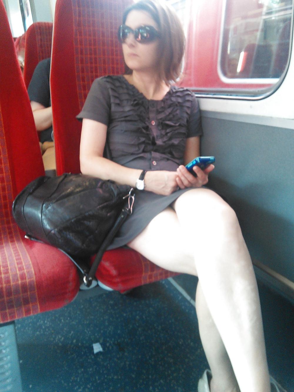 12P Londonperv's Candids 2014 - July vol 4 (Train Perving)