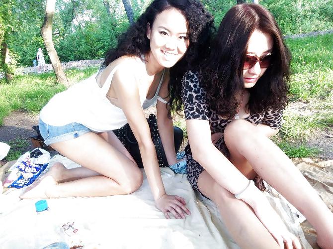 11P Chinese sexy girl