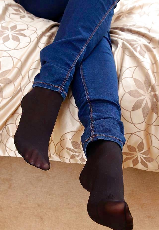 25P Women Nylon Feet