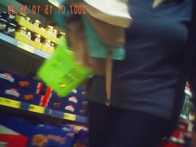 10P Bitch supermarkt hure real hidden spy cam hot amateur