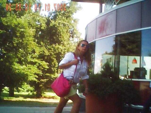 10P Bitch supermarkt hure real hidden spy cam hot amateur