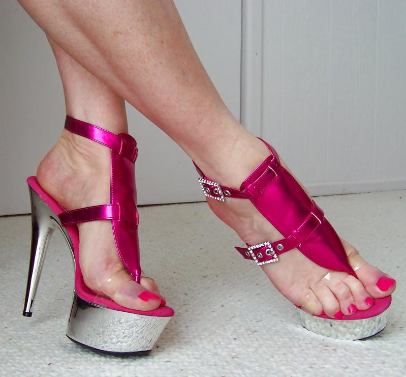 10P Feet and heels