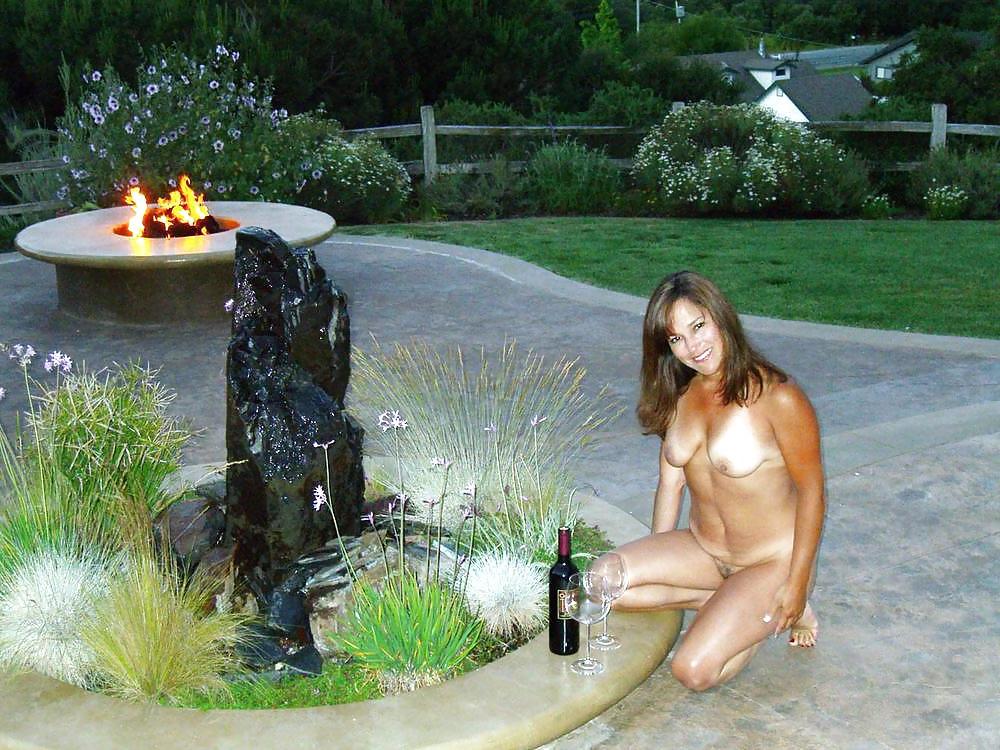 25P REALLY HOT GIRLS IN PUBLIC 70