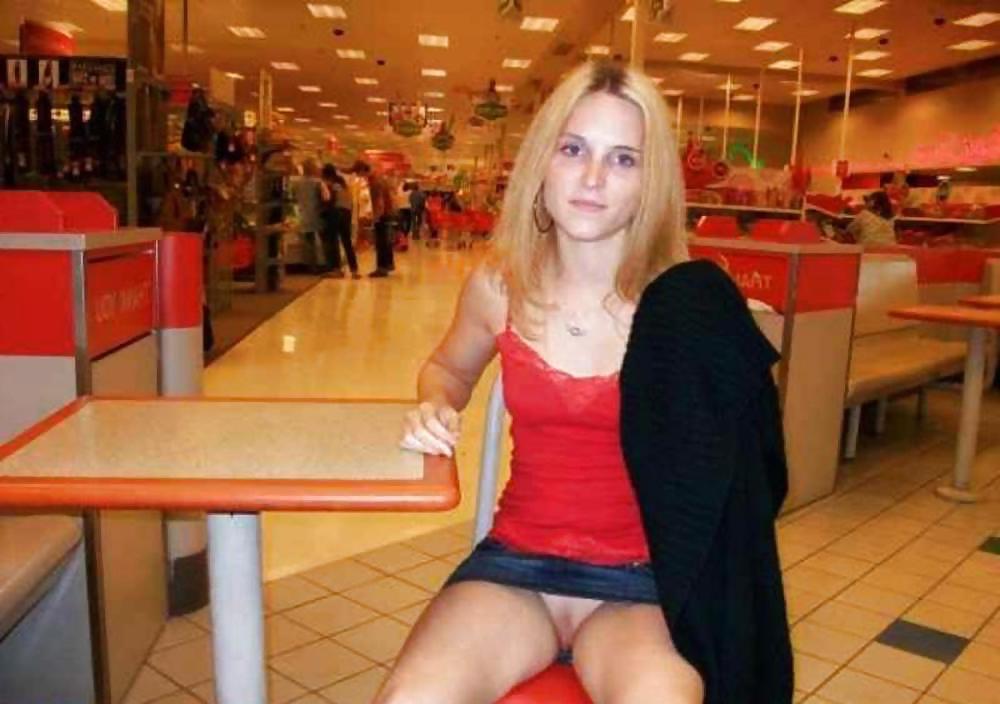 25P REALLY HOT GIRLS IN PUBLIC 74