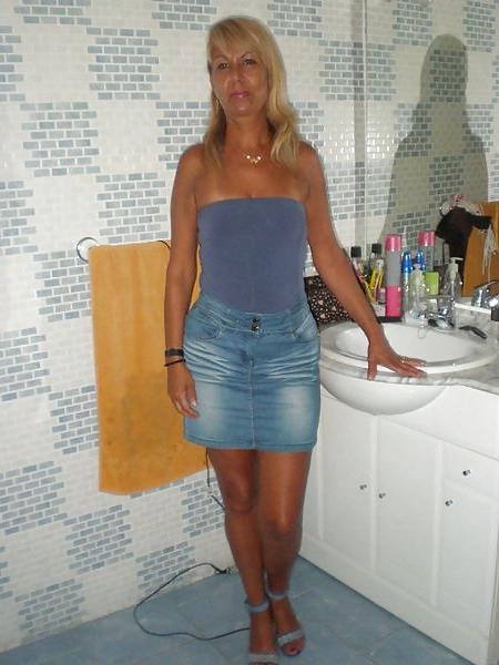 25P Bitch blonde