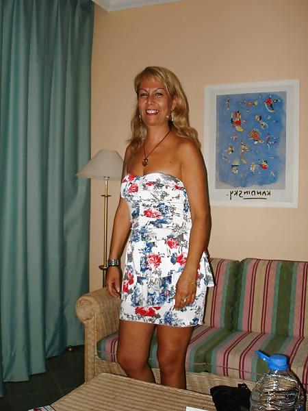 25P Bitch blonde
