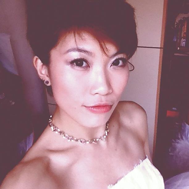 11P Sexy Chinese Girl