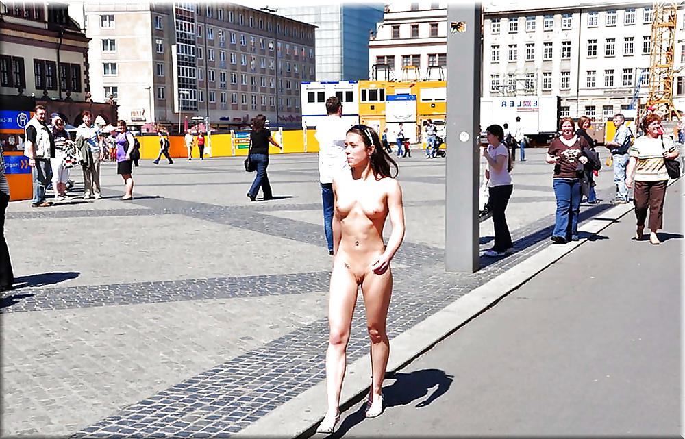 25P Lion's: Naked and Free - nude in public ! (1)