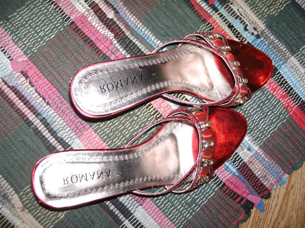 21P Play Metallic Red