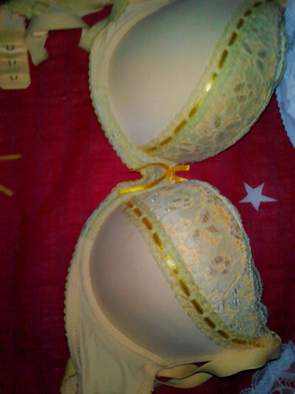 16P I play with my mother in law bras and shoes on her bed !!!