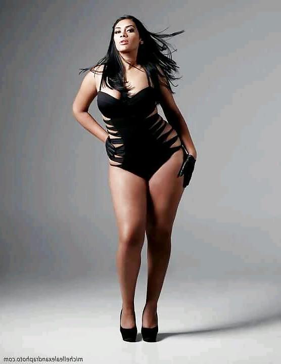 9P Plus Size Model Goddess: Tinder Badhesha