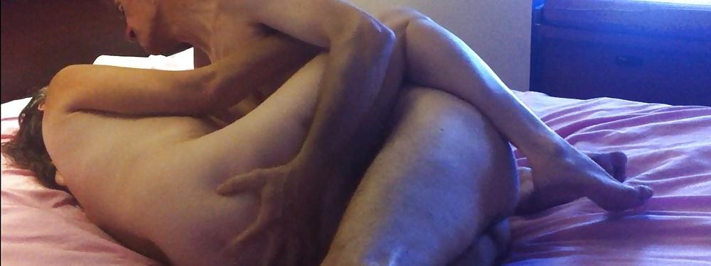 20P Inseminating & impregnating my older bitch