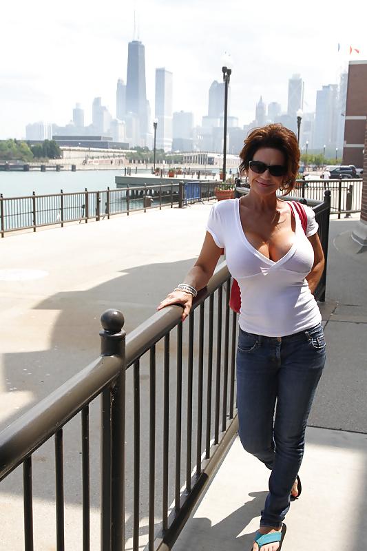23P Mature Goddess