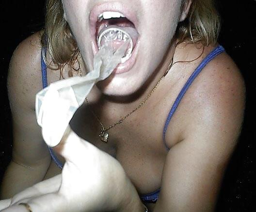 25P Girls love Condomfun dnd Play