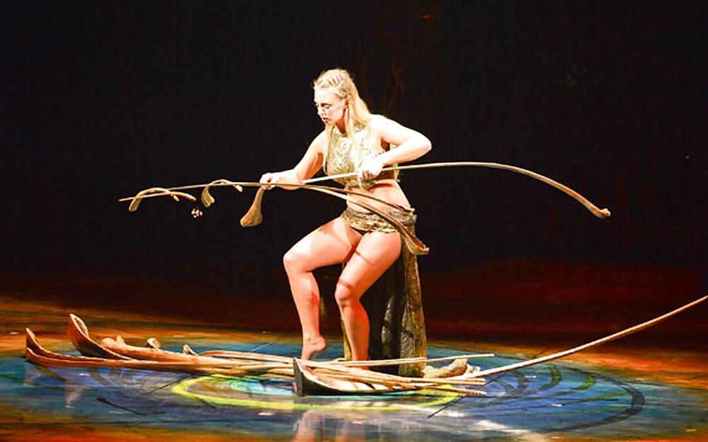 8P Lara Jacobs Balance Goddess