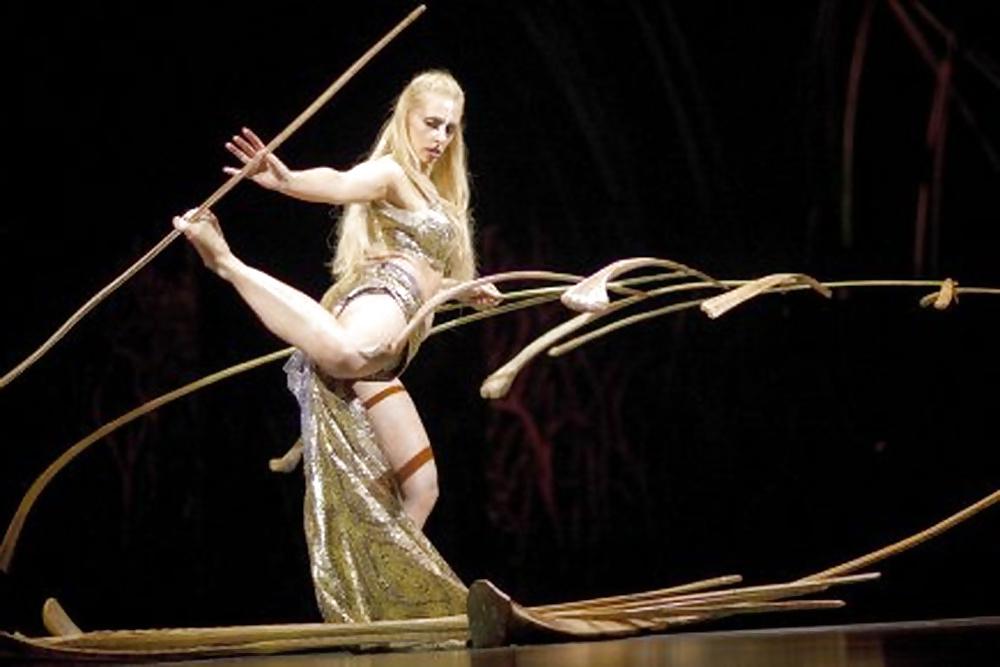 8P Lara Jacobs Balance Goddess