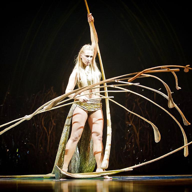 8P Lara Jacobs Balance Goddess