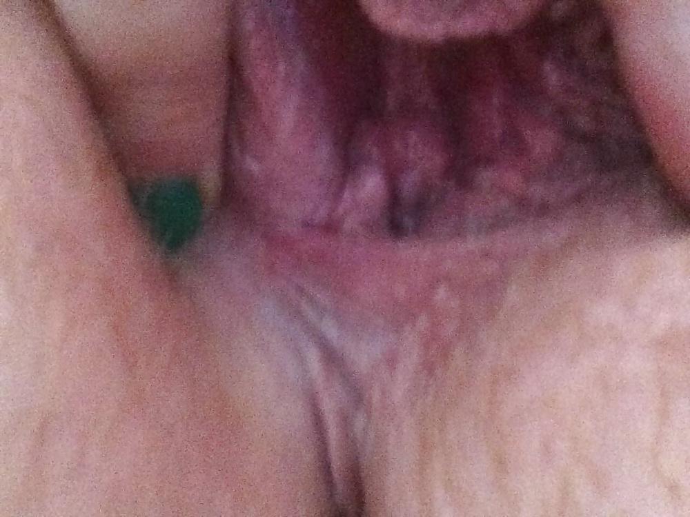 25P Hot redhead with sexy feet