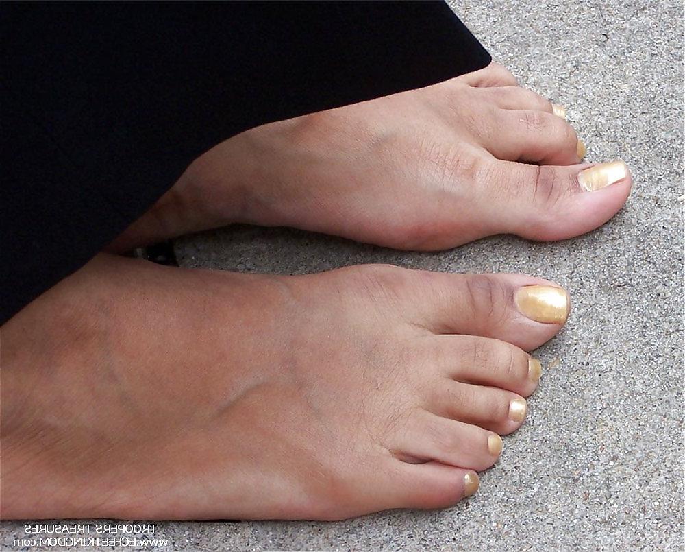 25P EC FEET KINGDOM