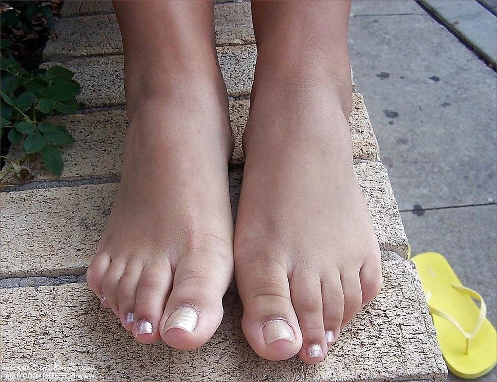 25P EC FEET KINGDOM