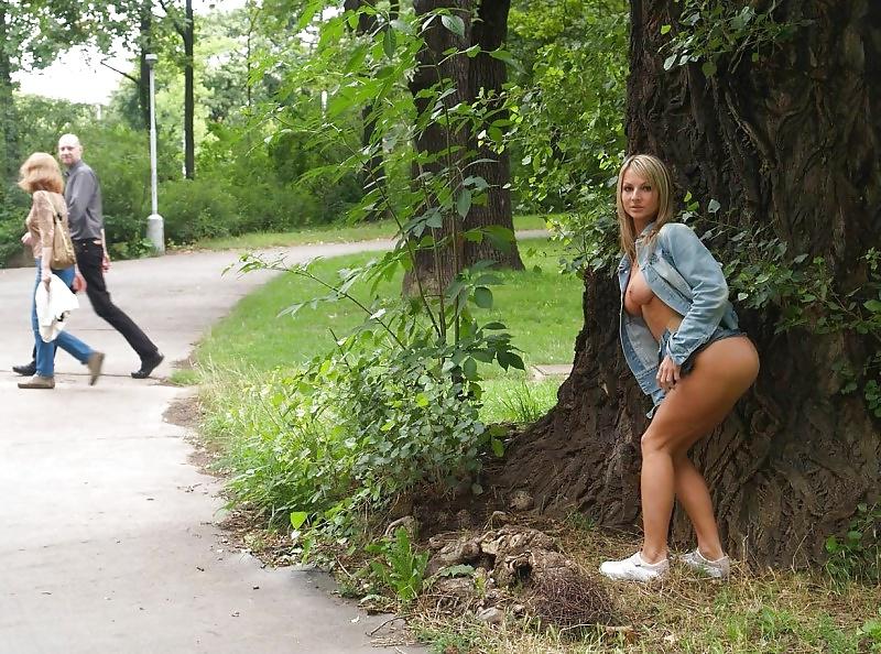 25P Brave Girls Flashing In Public