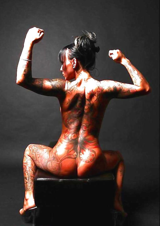 25P Artful Art Of Body Art: Ink #13 