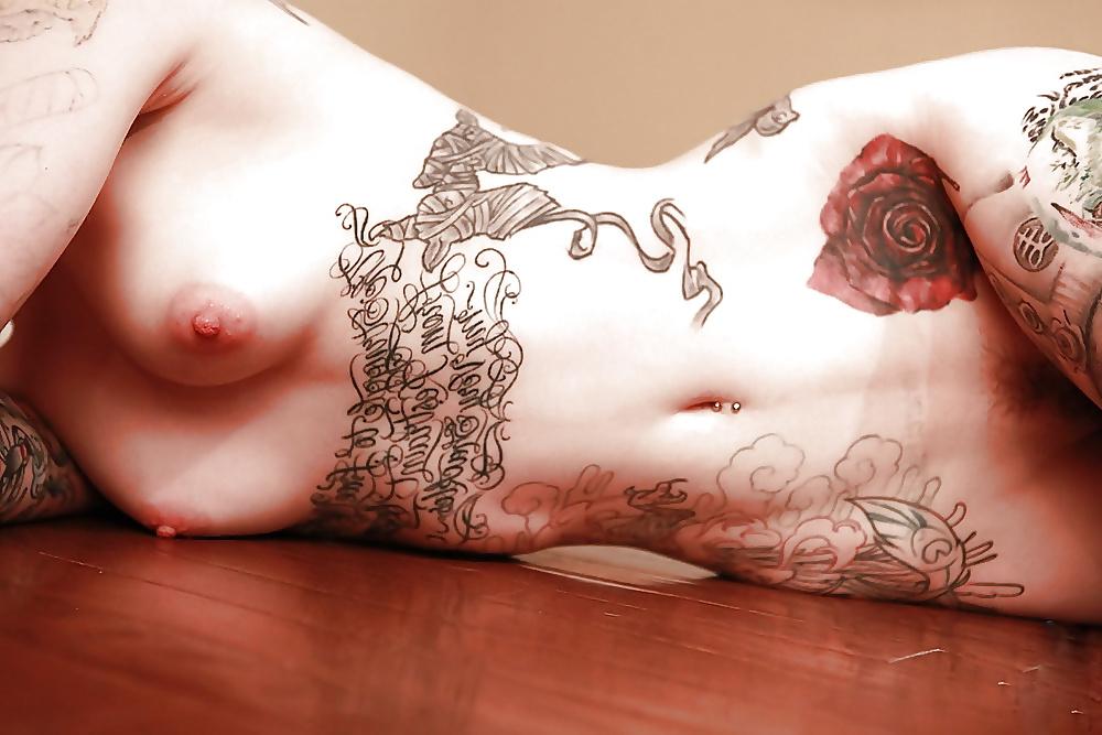 25P Artful Art Of Body Art: Ink #13 