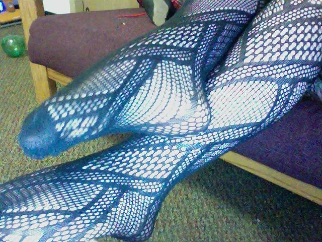 15P My tired feet! Fishnets and heels