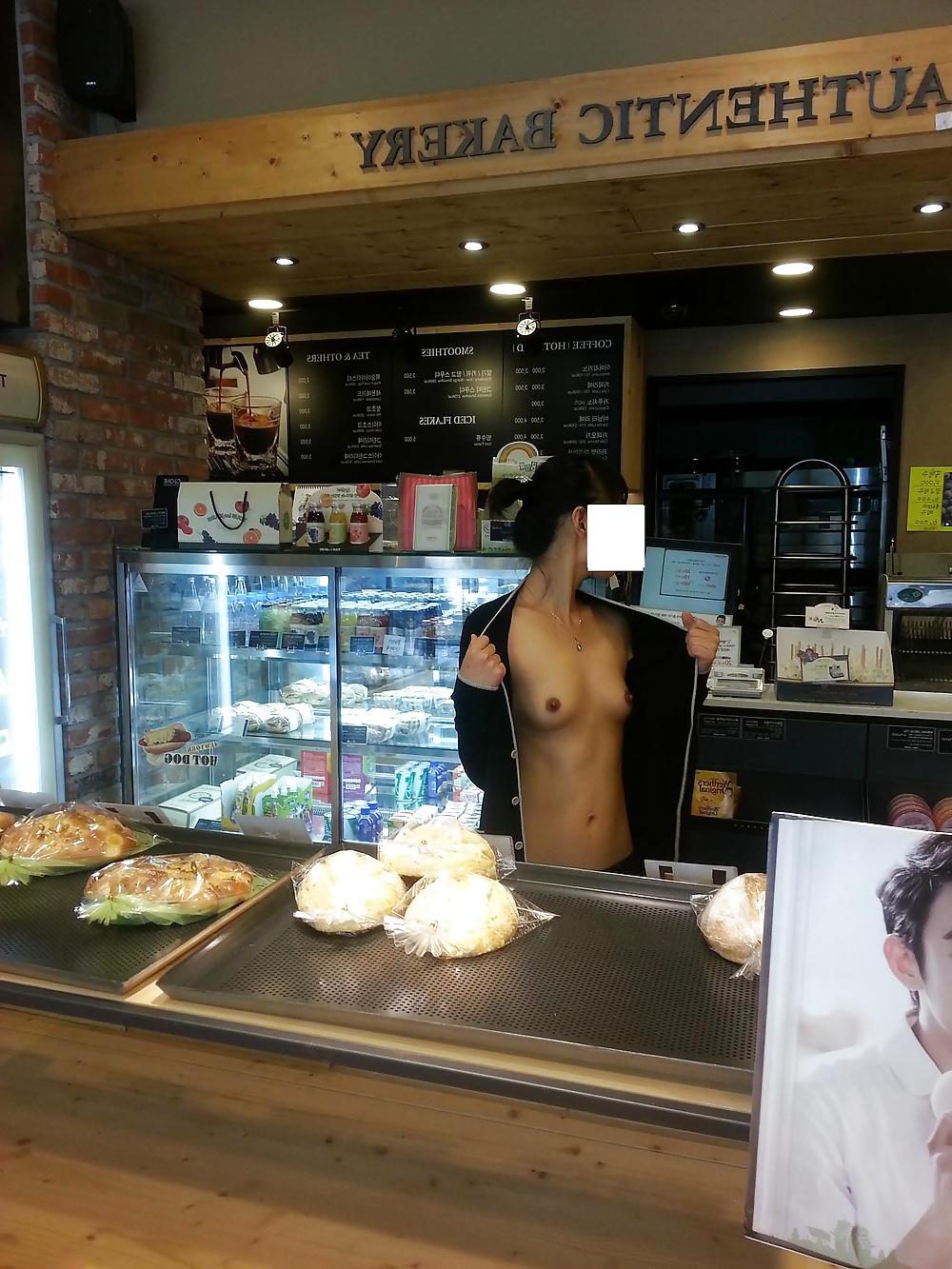 19P Korean women flashing in public
