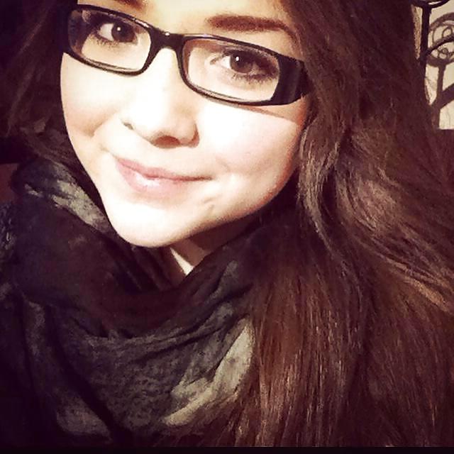 25P Geile Girls mit Brillen-Glasses