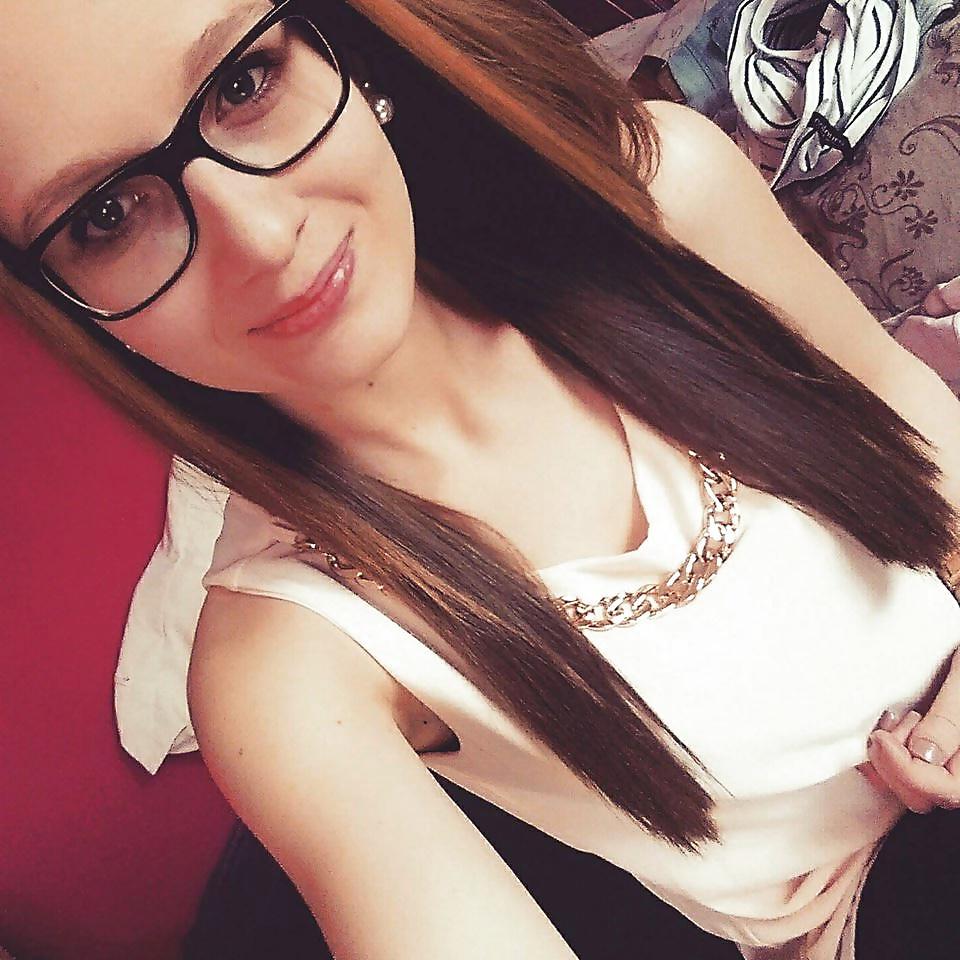 25P Geile Girls mit Brillen-Glasses