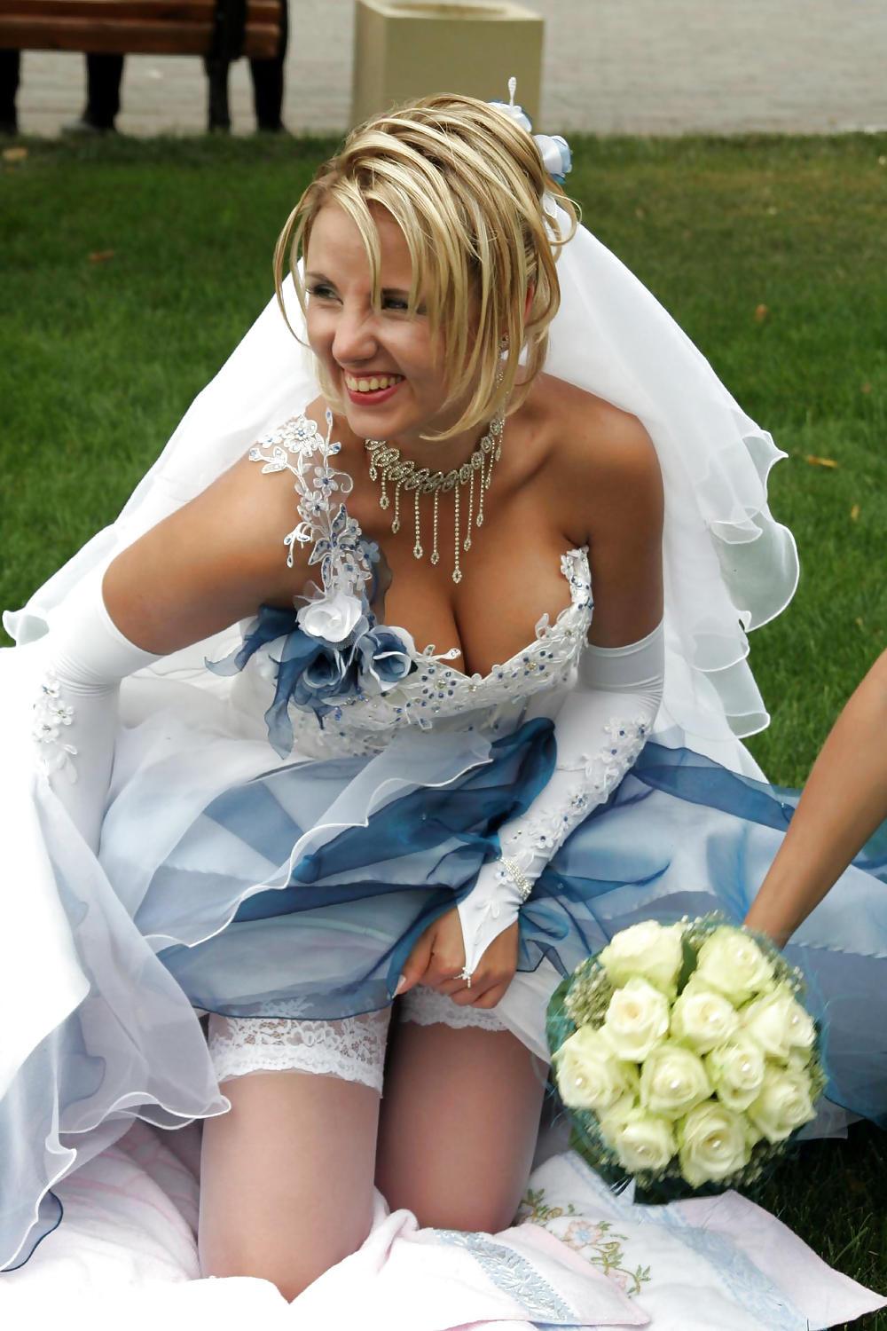 19P Here Comes the Bride 2